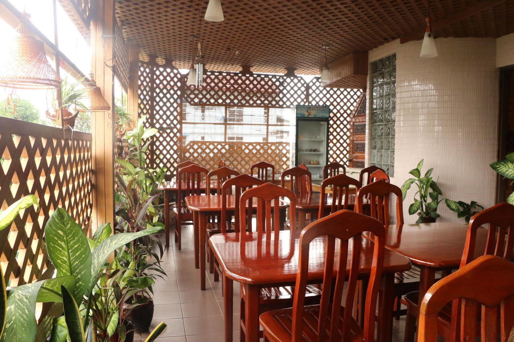 Kaung Lay Inn Янгон Екстериор снимка